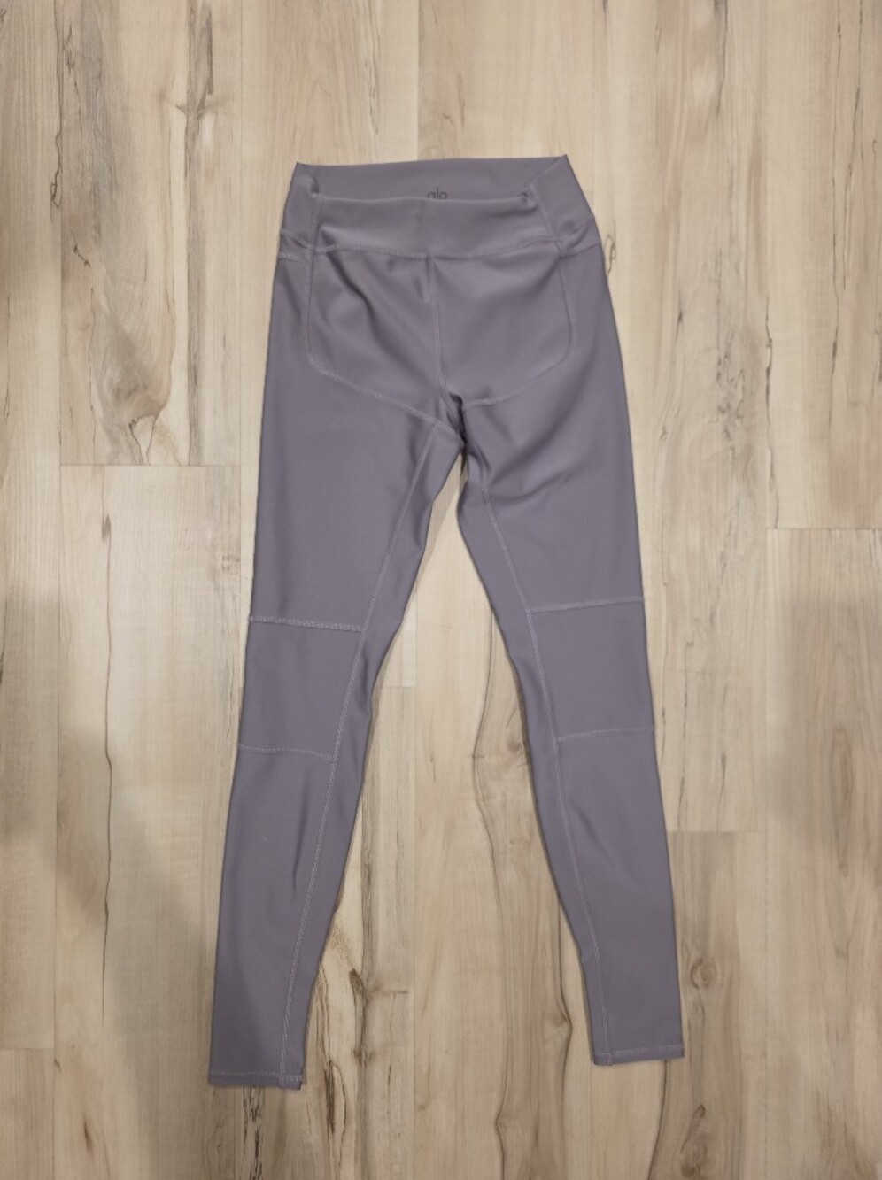 Alo Yoga Lavender Gray Leggings - Size S